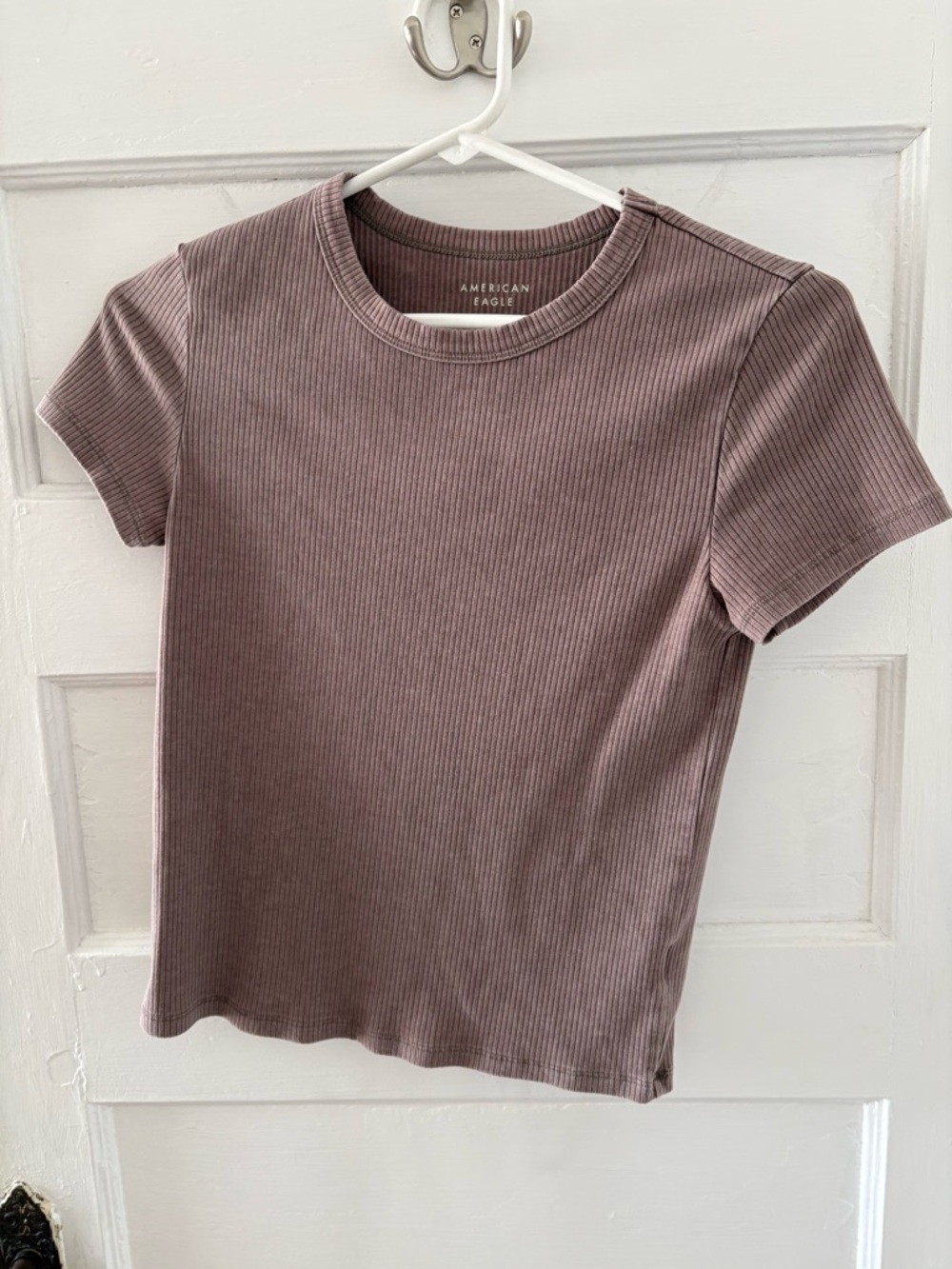 American Eagle Outfitters Women’s brown Ribbed Short Sleeve Tee